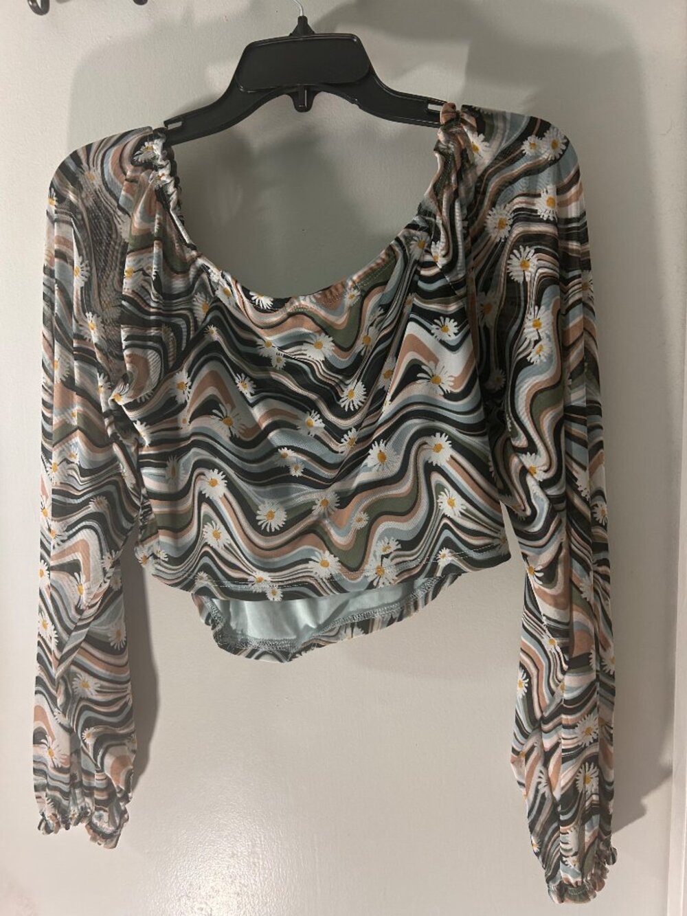 Almost Famous XL Retro Daisy Mesh Top Ruched Crop Sweetheart Neck Boho Y2K - Picture 3 of 16